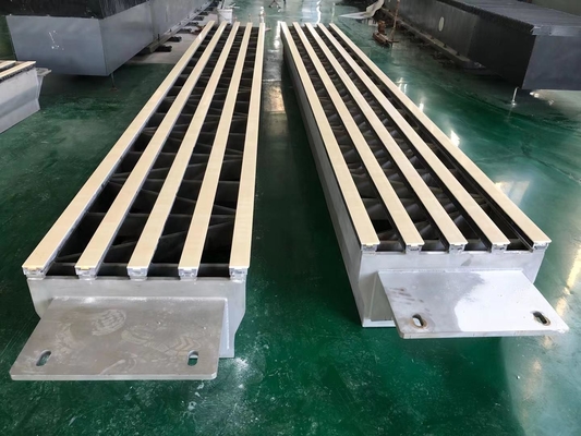 98-99,50% Aluminiumgehalte Op maat gemaakte ontwateringselementen voor de productie van papier
